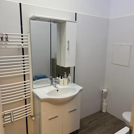 Biztos Kucko Apartmán *