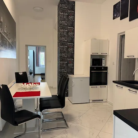Biztos Kuckó Apartamento